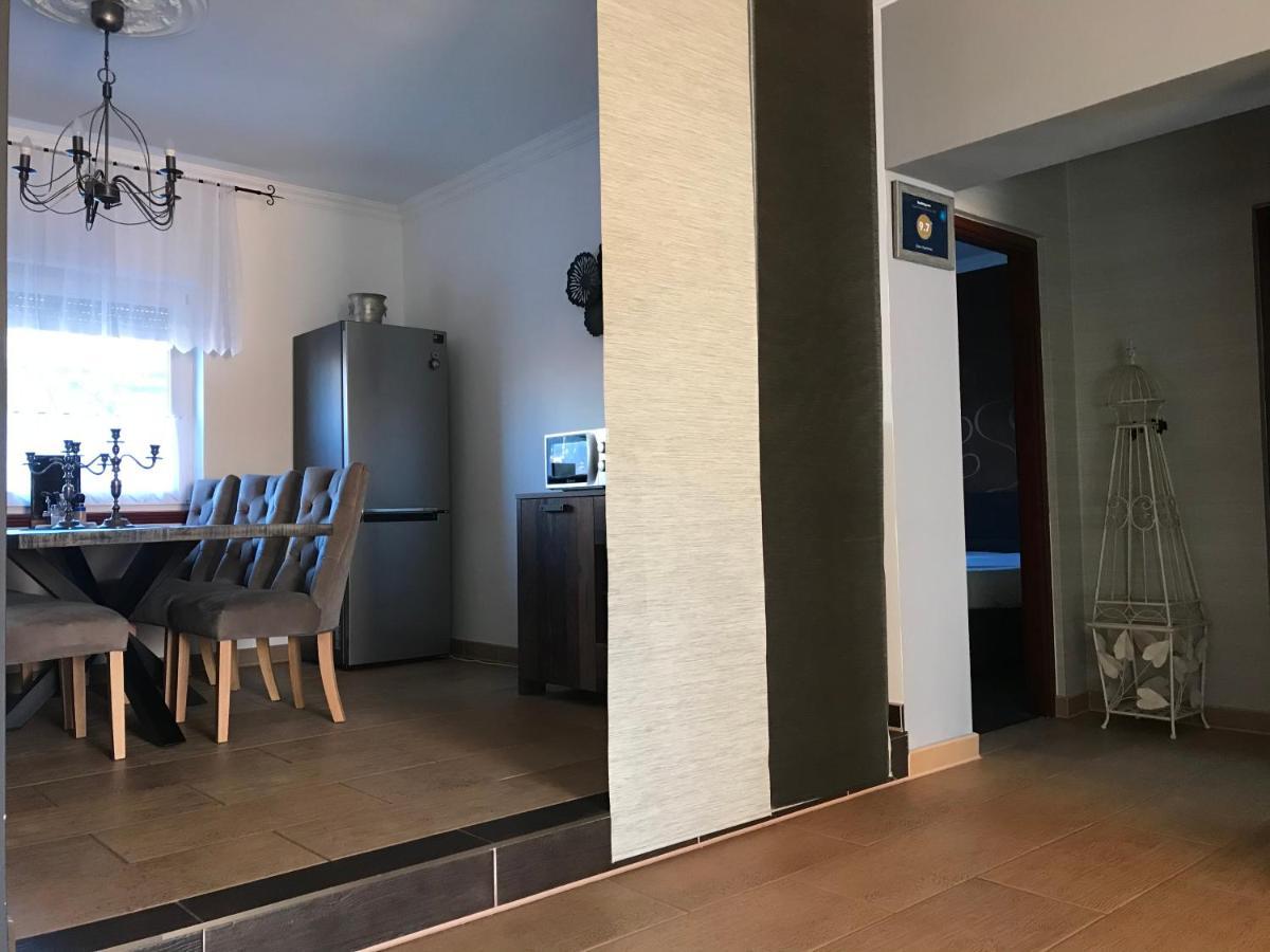 Eden Apartman Διαμέρισμα Algyo Εξωτερικό φωτογραφία